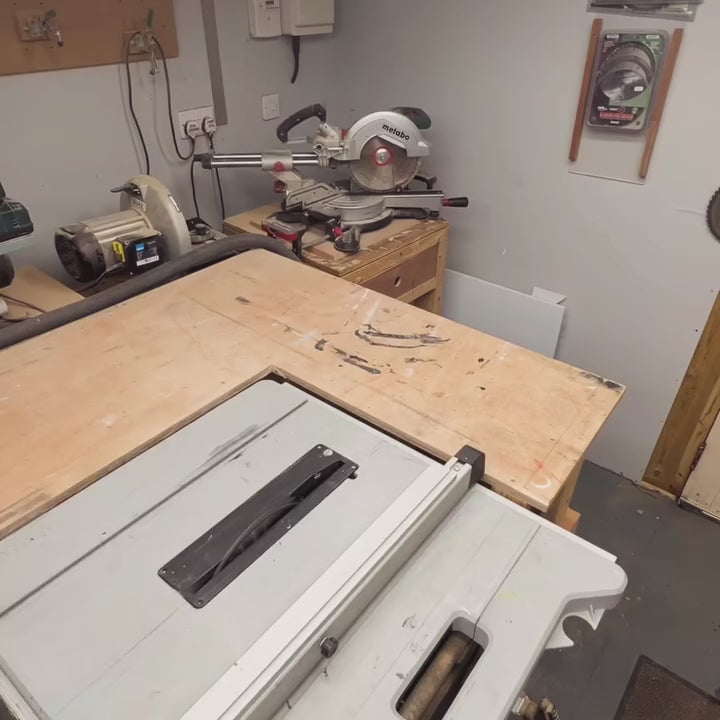 Oak QR Code signs